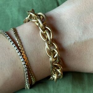 14k Yellow Gold Chain Link Chain Bracelet with Spring Clasp